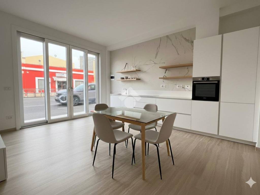 casa indipendente in vendita ad Oristano