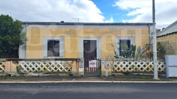 casa indipendente in vendita ad Oristano in zona Nuraxinieddu