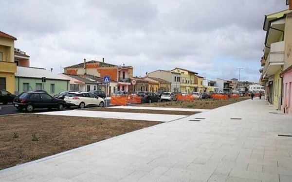 casa indipendente in vendita ad Oristano in zona Centro storico
