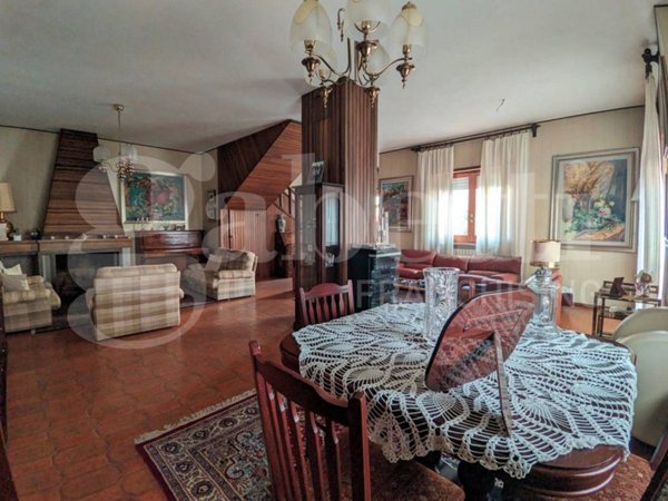 casa indipendente in vendita ad Oristano