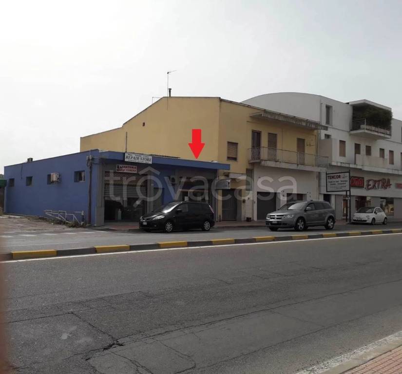 negozio in vendita ad Oristano