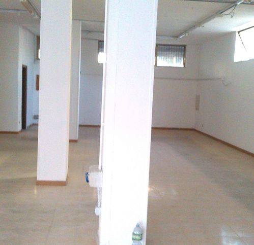 negozio in vendita ad Oristano