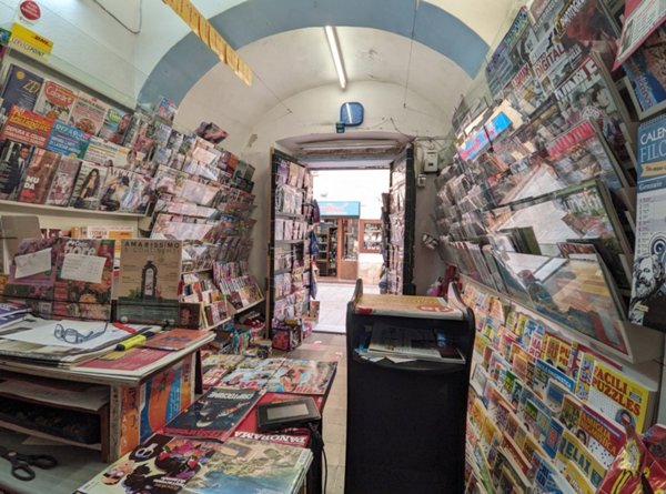 negozio in vendita ad Oristano in zona Centro storico