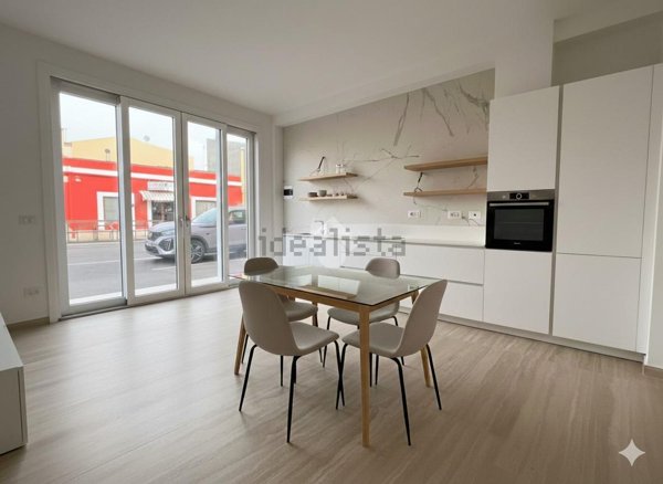 casa indipendente in vendita ad Oristano