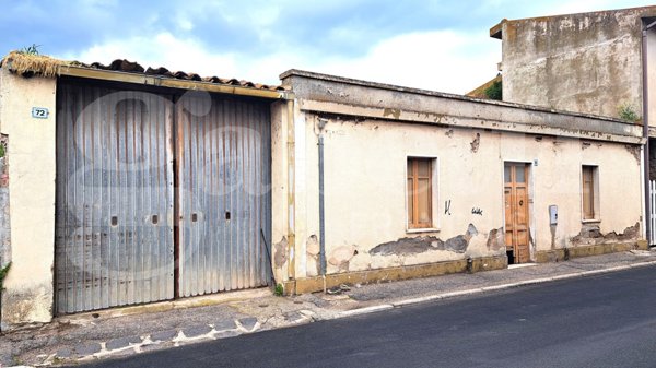 casa indipendente in vendita ad Oristano in zona Nuraxinieddu