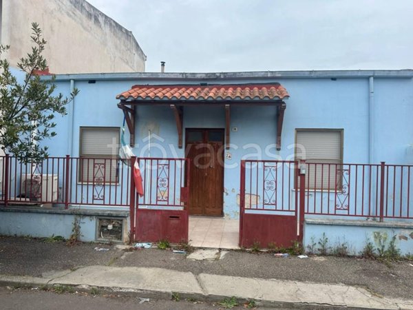 casa indipendente in vendita ad Oristano