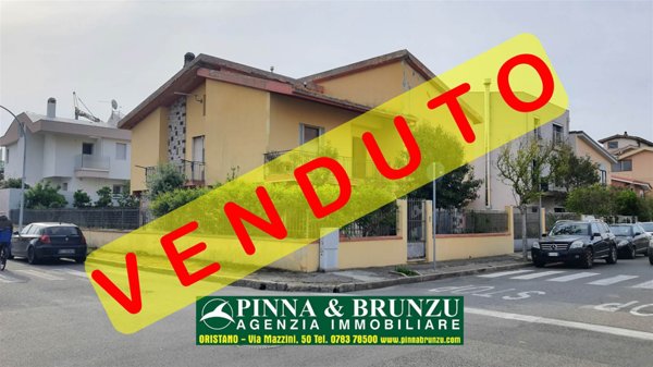 casa indipendente in vendita ad Oristano