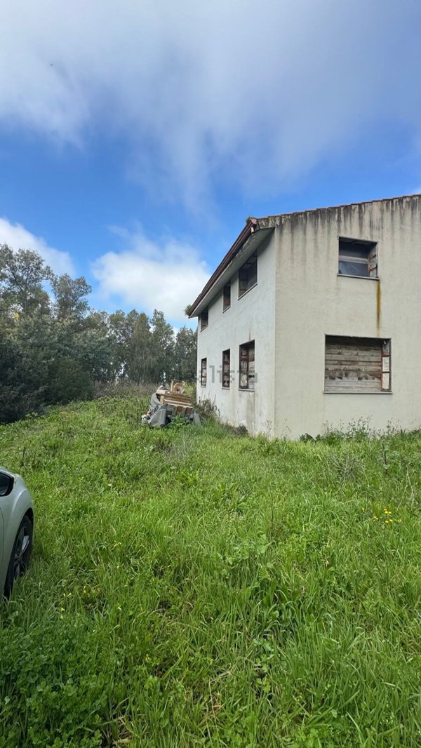 appartamento in vendita ad Oristano in zona Donigala