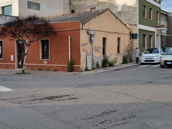 casa indipendente in vendita ad Oristano