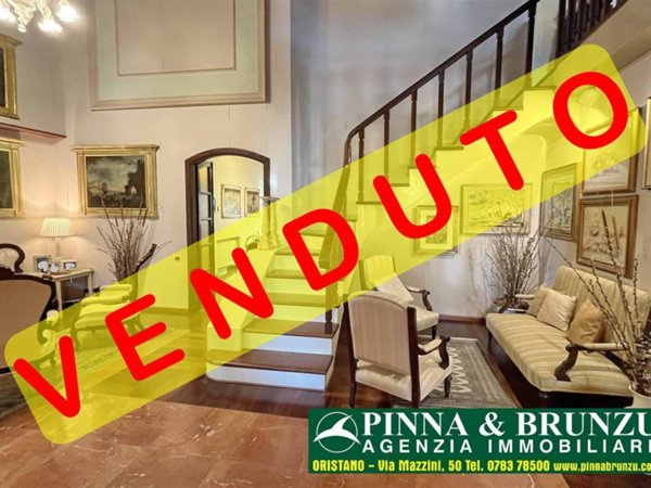 casa indipendente in vendita ad Oristano