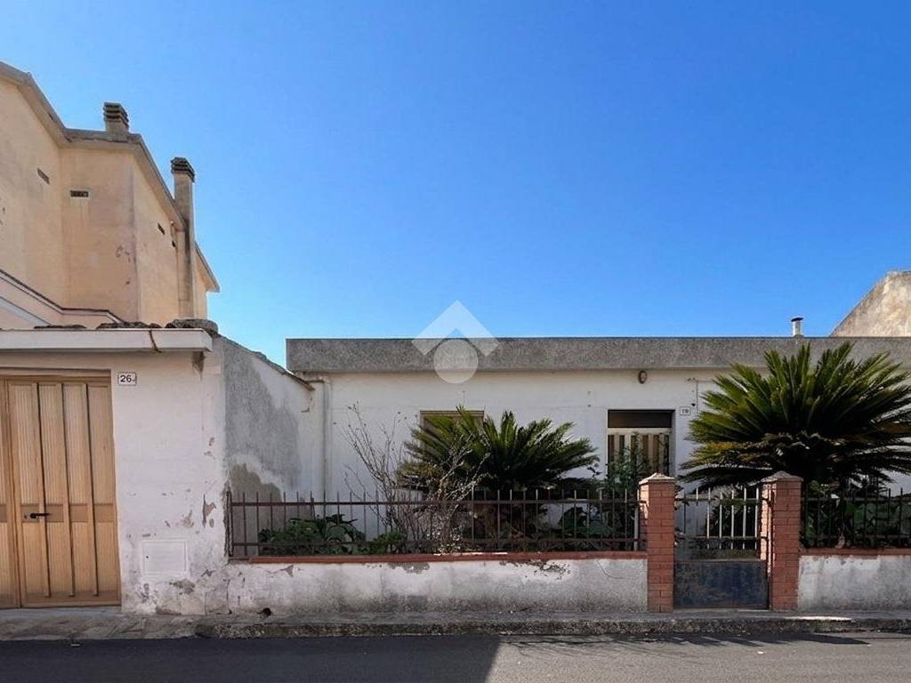 appartamento in vendita ad Oristano in zona Sili