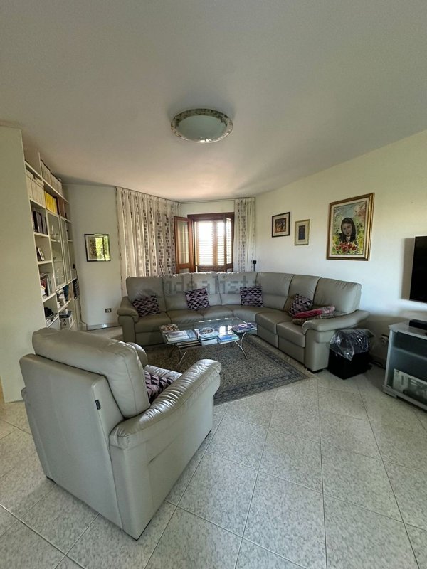 casa indipendente in vendita ad Oristano