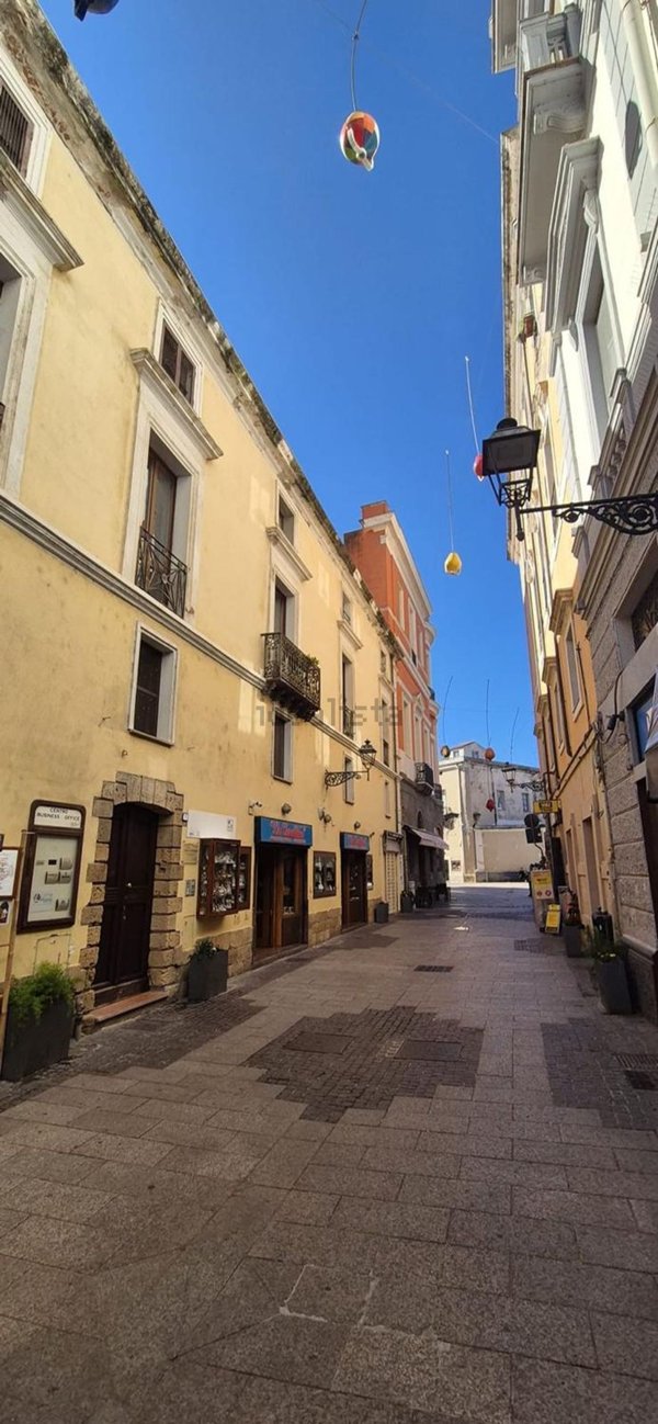 appartamento in vendita ad Oristano in zona Centro storico