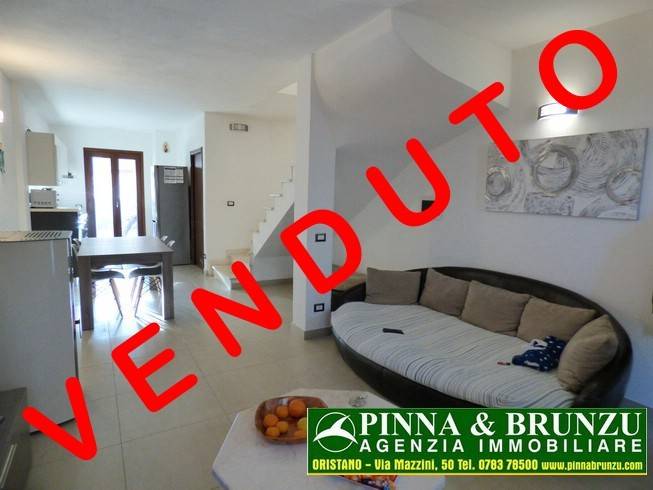 casa indipendente in vendita ad Oristano in zona Torre Grande