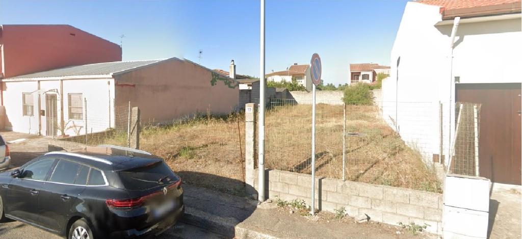terreno edificabile in vendita ad Oristano in zona Donigala