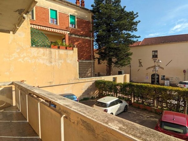 appartamento in vendita ad Oristano in zona Centro storico