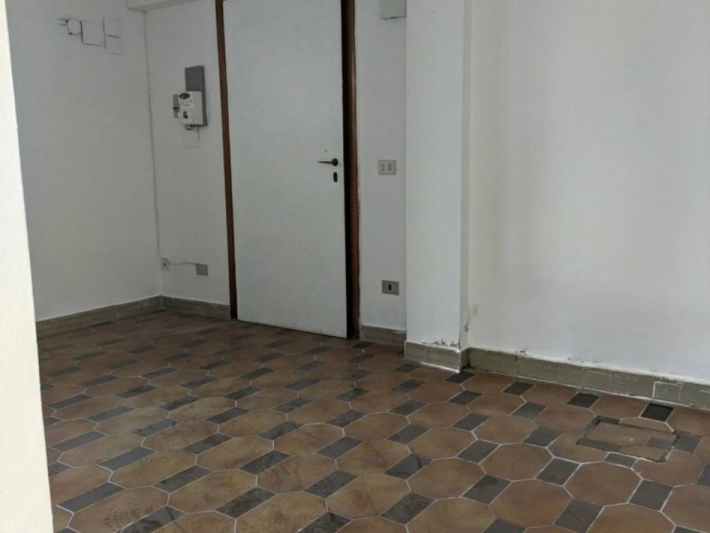 locale commerciale in vendita ad Oristano in zona Centro storico