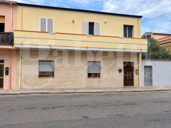 appartamento in vendita ad Oristano in zona Centro storico