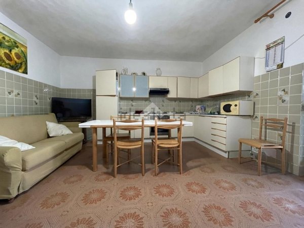 appartamento in vendita ad Oristano in zona Donigala