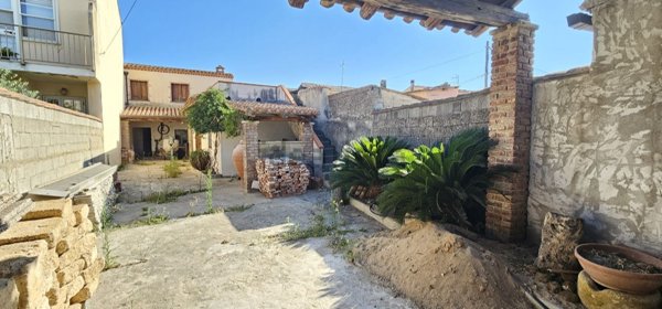 casa indipendente in vendita a San Nicolò d'Arcidano