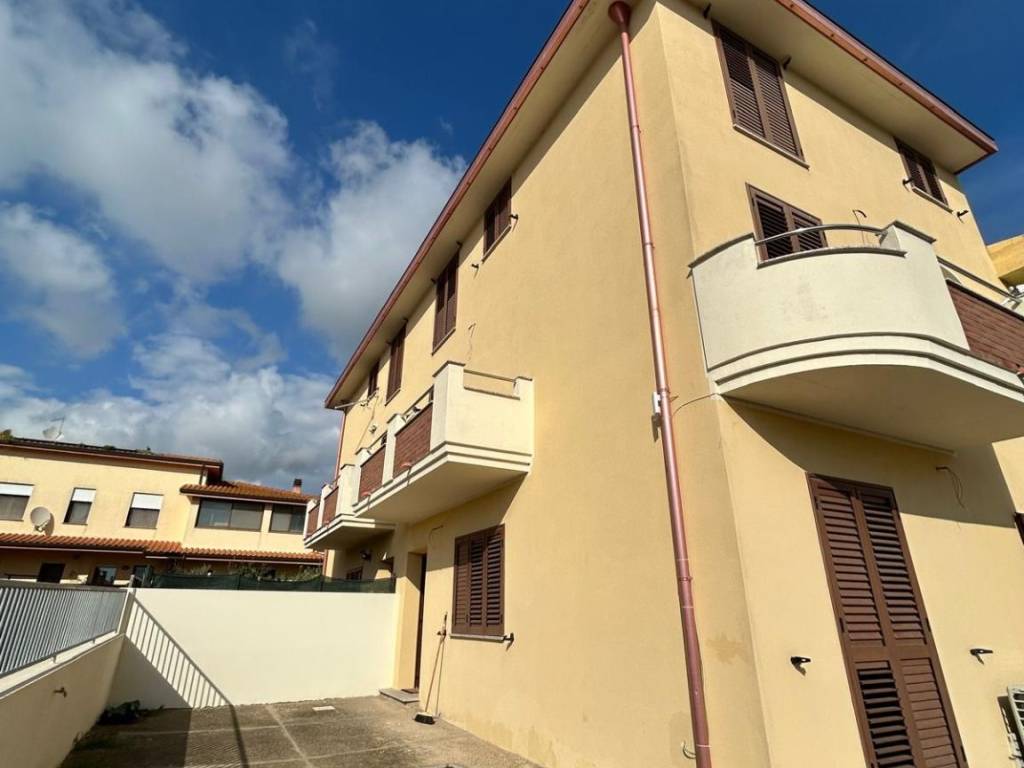 casa indipendente in vendita a Santa Giusta