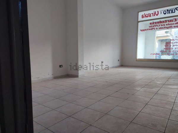 locale commerciale in vendita a Santa Giusta