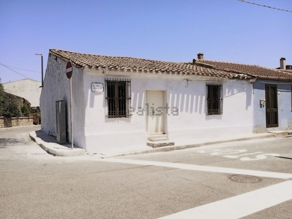 casa indipendente in vendita a Santa Giusta