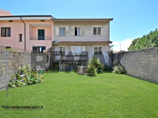 casa indipendente in vendita a Santa Giusta
