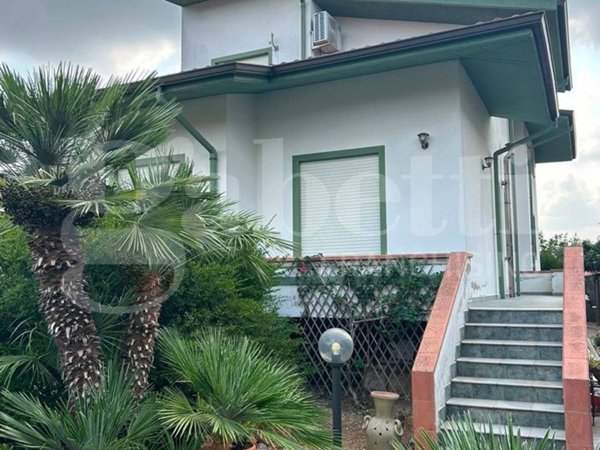 casa indipendente in vendita a Santa Giusta