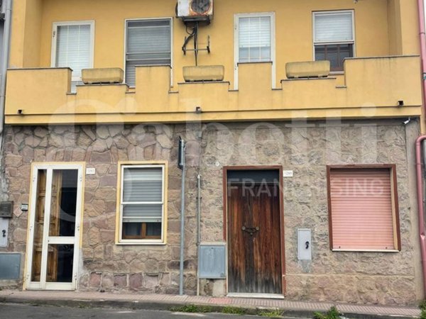 casa indipendente in vendita a Santa Giusta