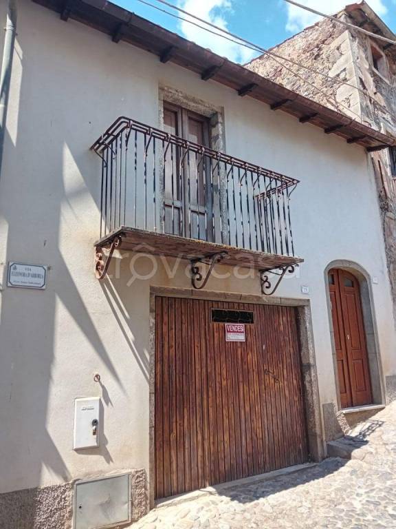casa indipendente in vendita a Santu Lussurgiu