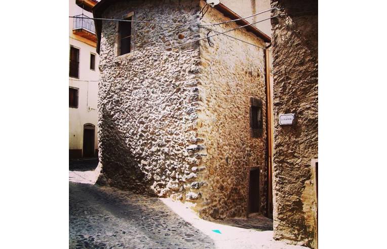 casa indipendente in vendita a Santu Lussurgiu