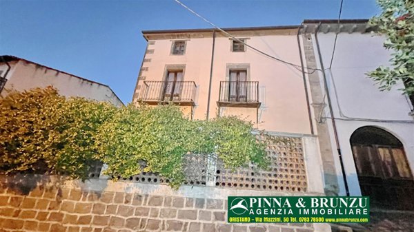 casa indipendente in vendita a Santu Lussurgiu