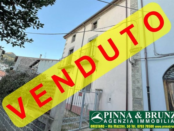 casa indipendente in vendita a Santu Lussurgiu
