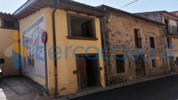 casa indipendente in vendita a Santu Lussurgiu