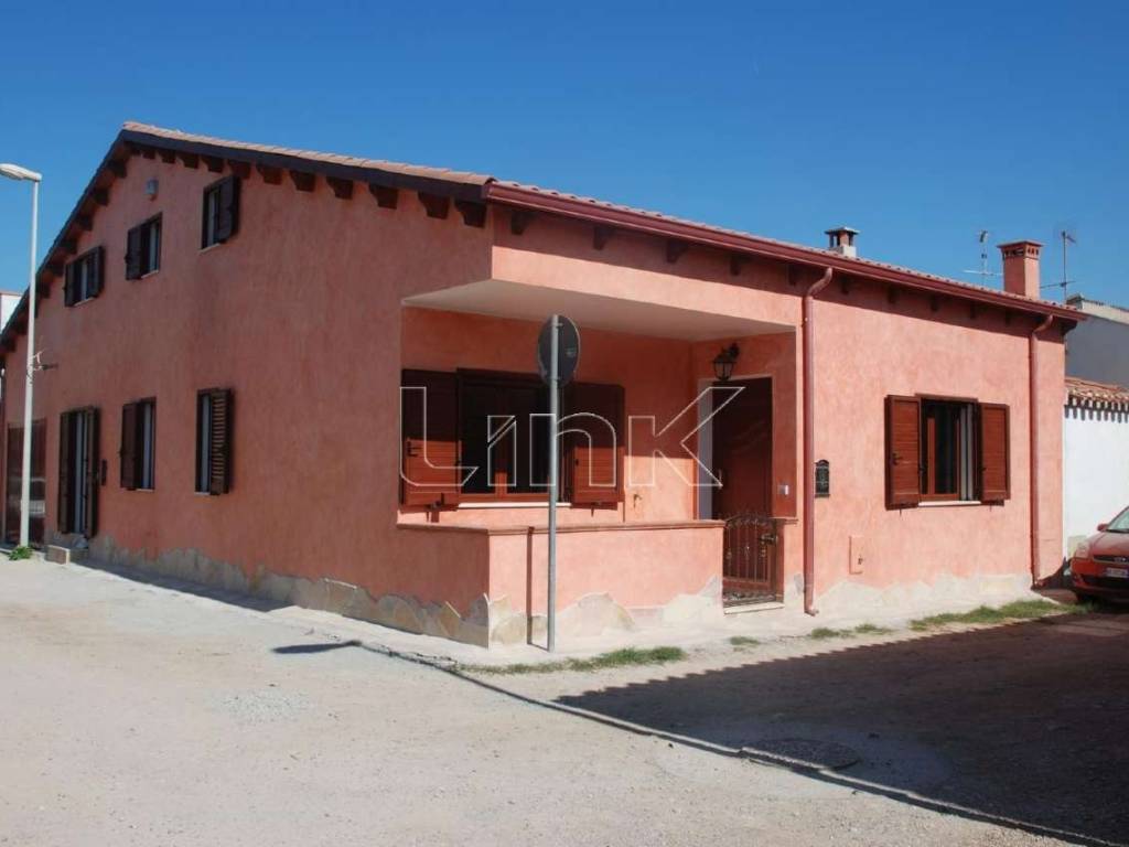 casa indipendente in vendita a San Vero Milis in zona Mandriola