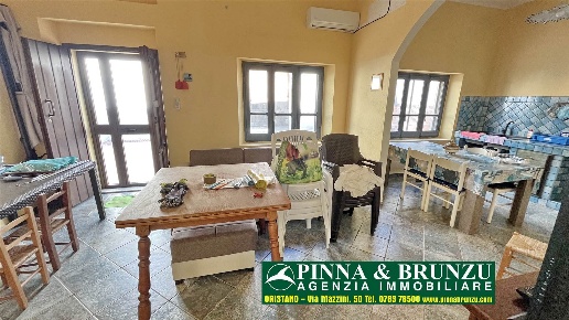 casa indipendente in vendita a San Vero Milis in zona Mandriola