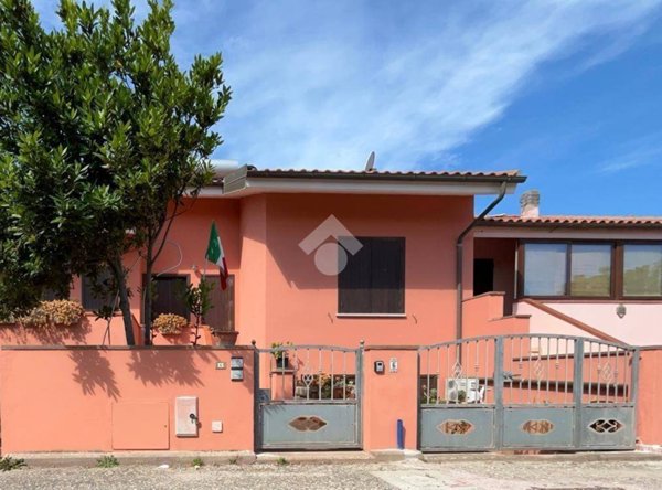 casa indipendente in vendita a San Vero Milis in zona Putzu Idu