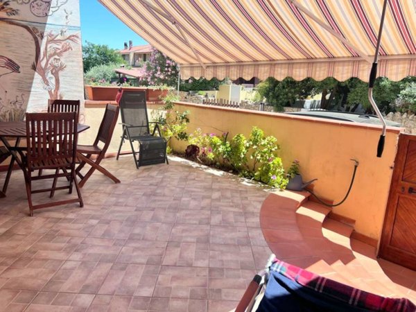 casa indipendente in vendita a San Vero Milis in zona Sa Rocca Tunda