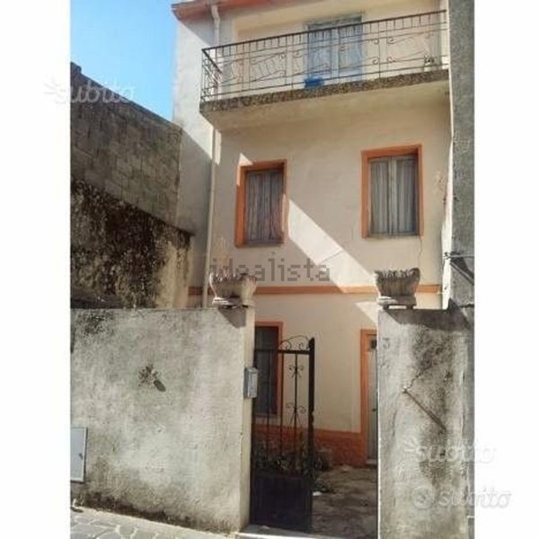 casa indipendente in vendita a Scano di Montiferro