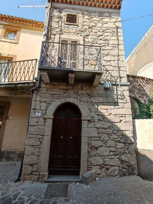 casa indipendente in vendita a Scano di Montiferro