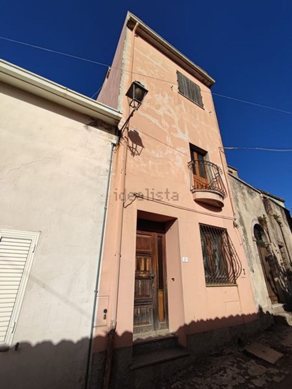 casa indipendente in vendita a Scano di Montiferro