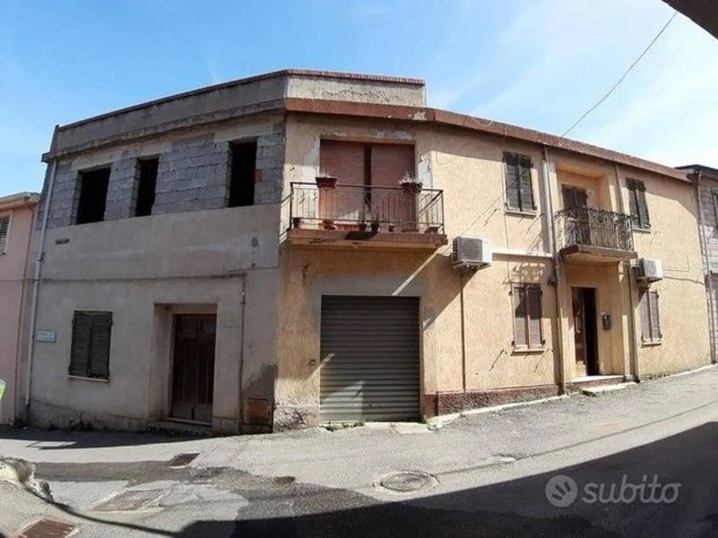 casa indipendente in vendita a Scano di Montiferro