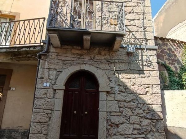 casa indipendente in vendita a Scano di Montiferro