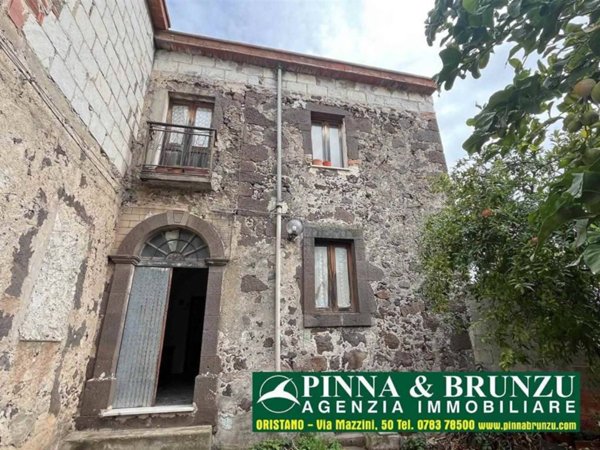 casa indipendente in vendita a Seneghe