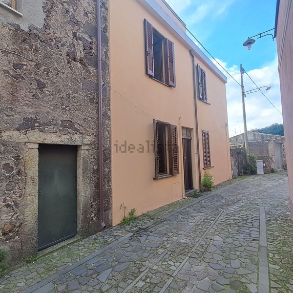 casa indipendente in vendita a Seneghe
