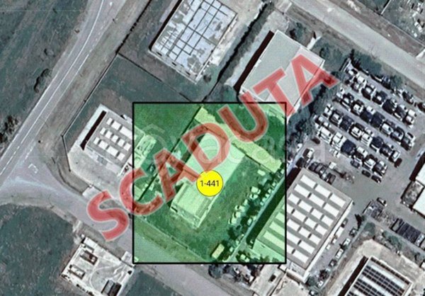 locale commerciale in vendita a Siamaggiore