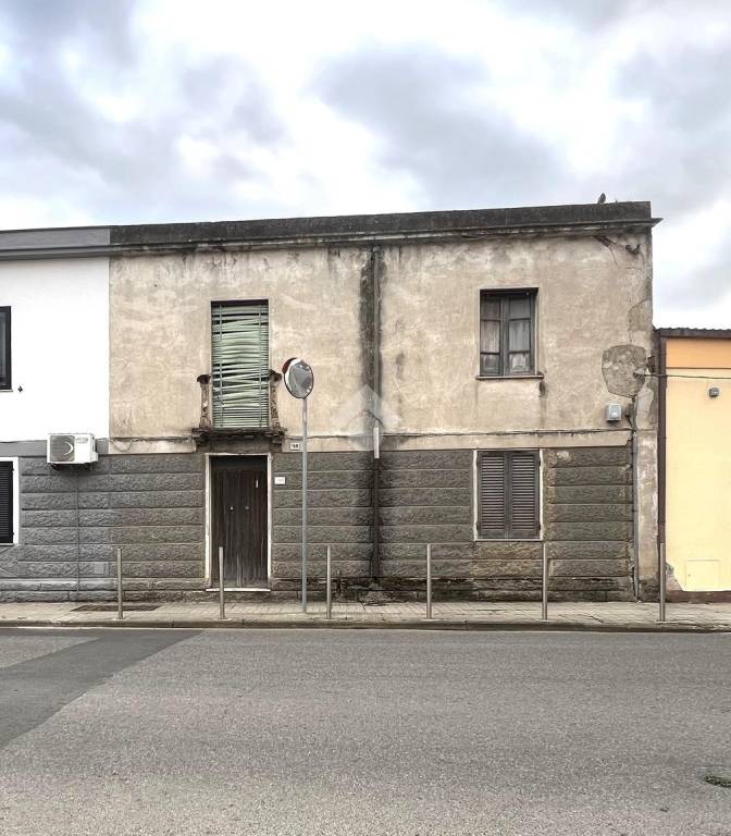 casa indipendente in vendita a Simaxis