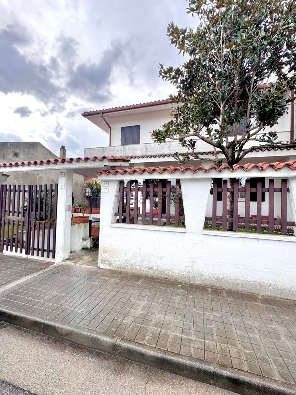 casa indipendente in vendita a Simaxis