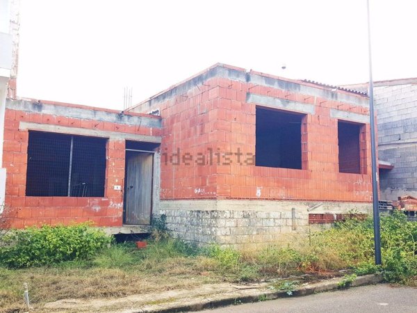 casa indipendente in vendita a Solarussa